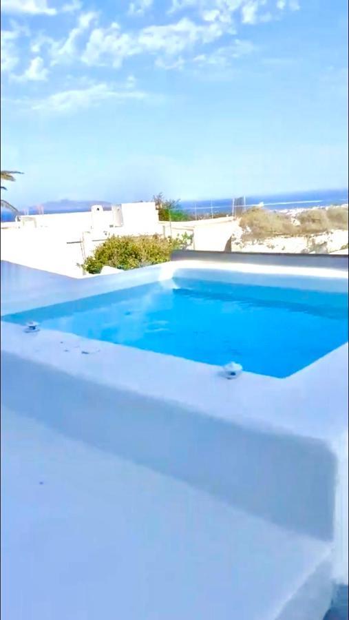 Oldtown Suites Fira Εξωτερικό φωτογραφία