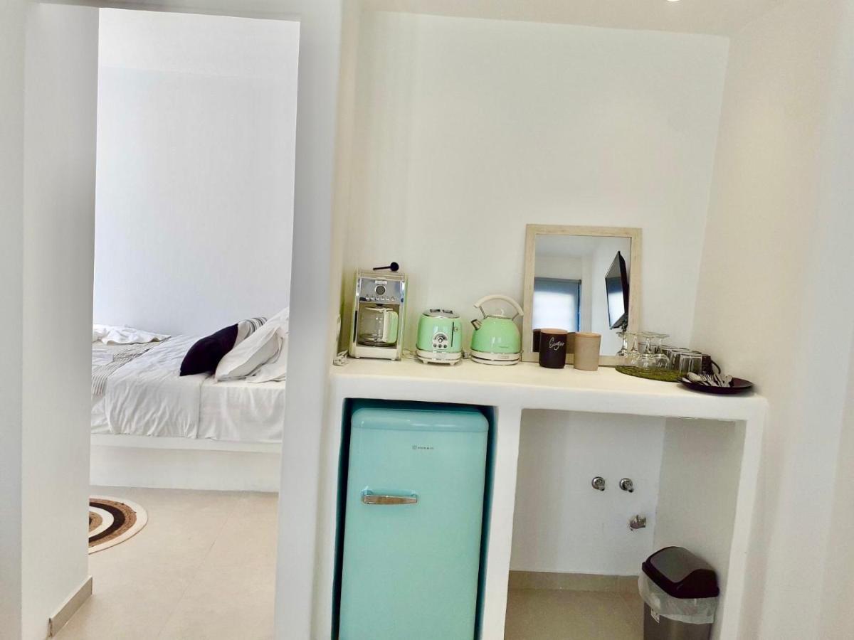 Oldtown Suites Fira Εξωτερικό φωτογραφία