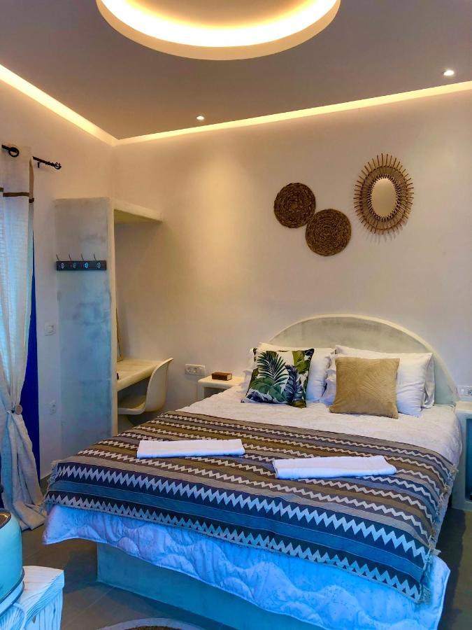 Oldtown Suites Fira Εξωτερικό φωτογραφία