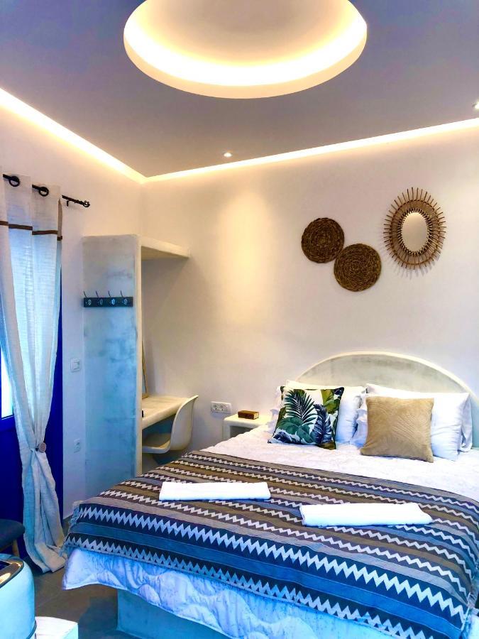 Oldtown Suites Fira Εξωτερικό φωτογραφία