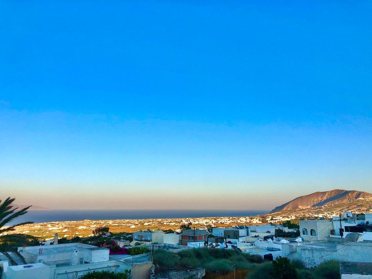 Oldtown Suites Fira Εξωτερικό φωτογραφία