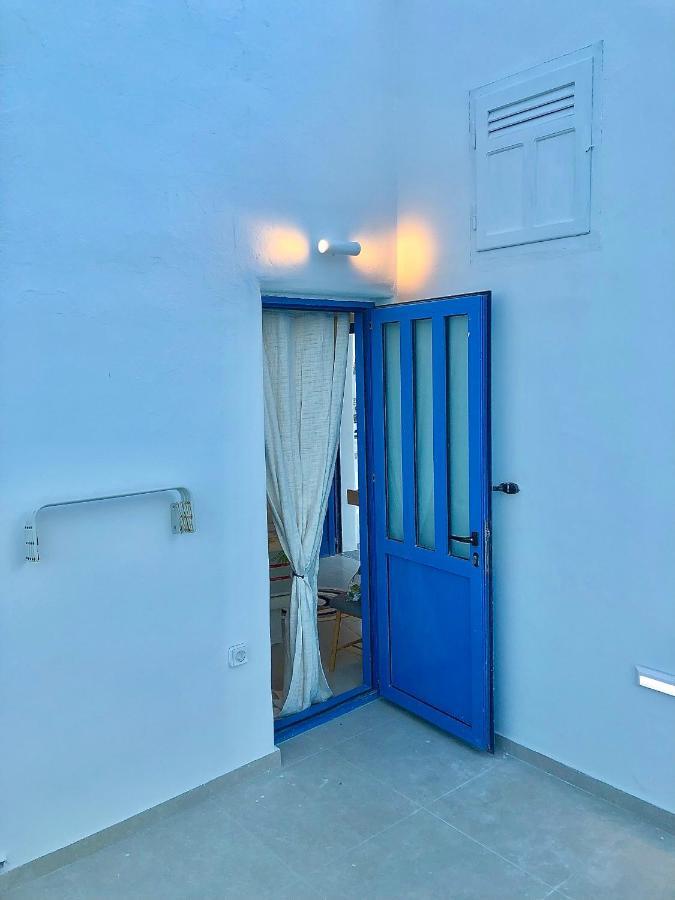 Oldtown Suites Fira Εξωτερικό φωτογραφία