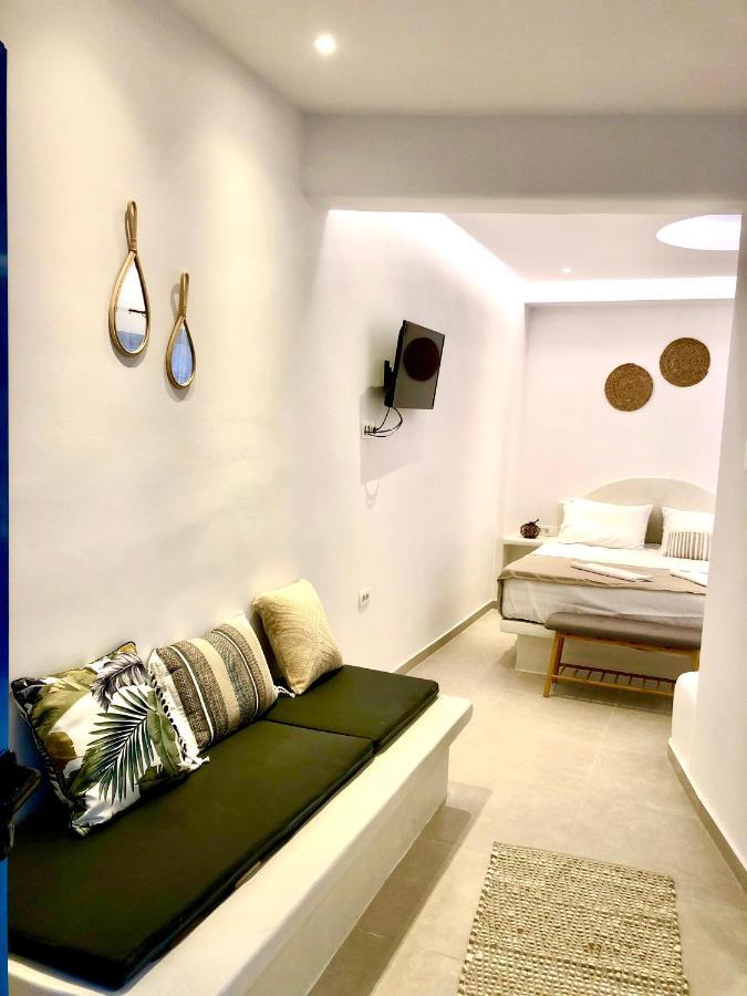 Oldtown Suites Fira Εξωτερικό φωτογραφία