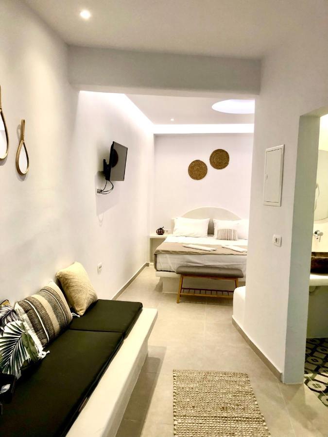 Oldtown Suites Fira Εξωτερικό φωτογραφία