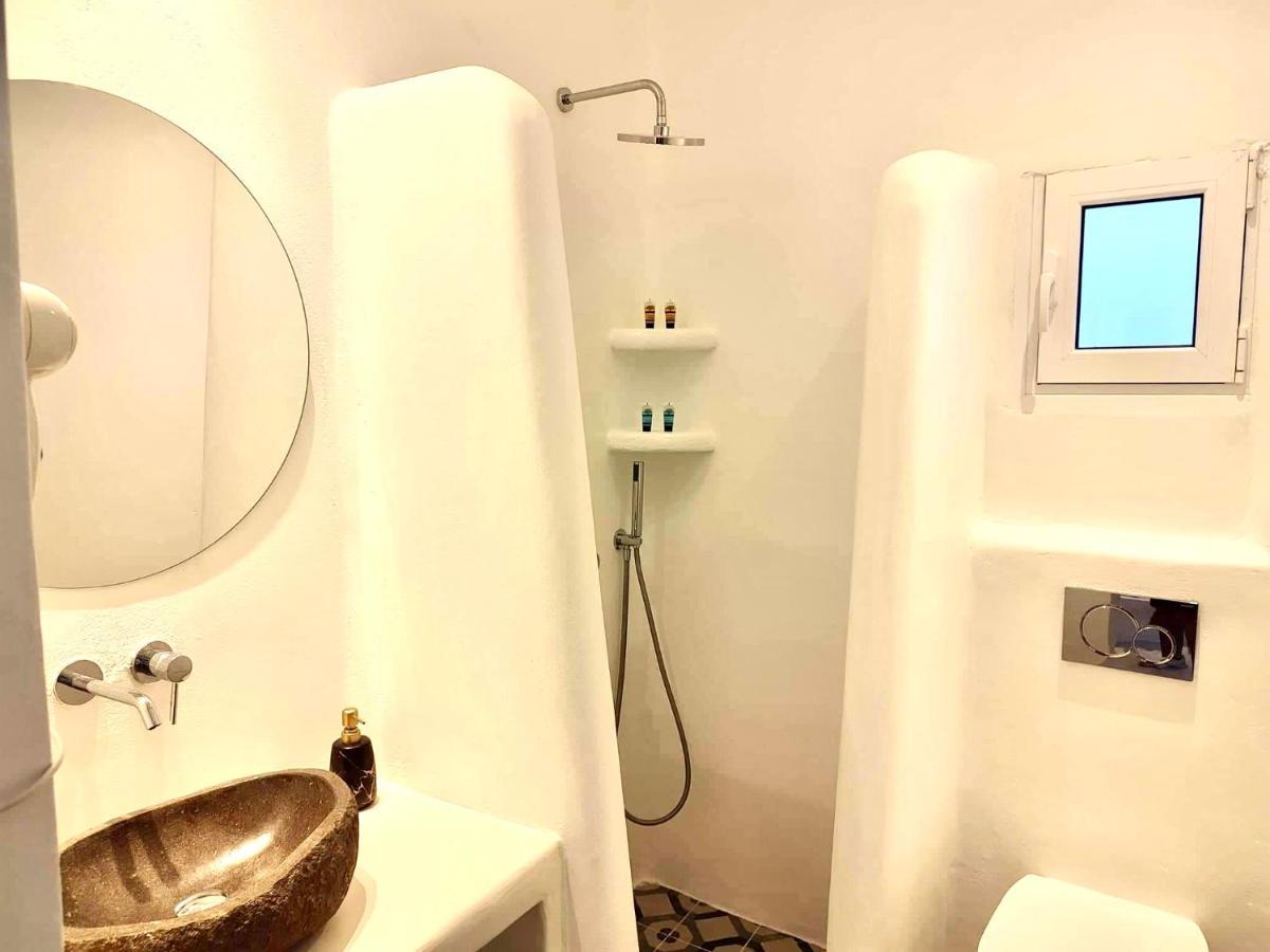 Oldtown Suites Fira Εξωτερικό φωτογραφία