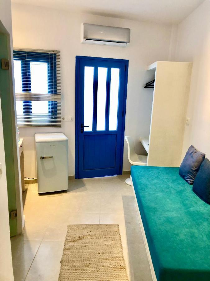 Oldtown Suites Fira Εξωτερικό φωτογραφία