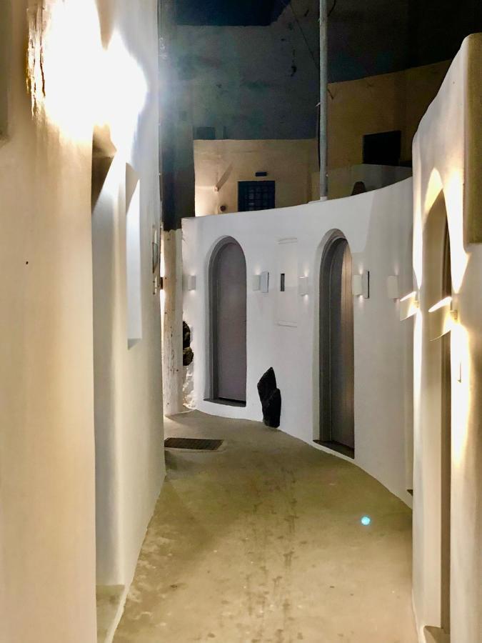 Oldtown Suites Fira Εξωτερικό φωτογραφία