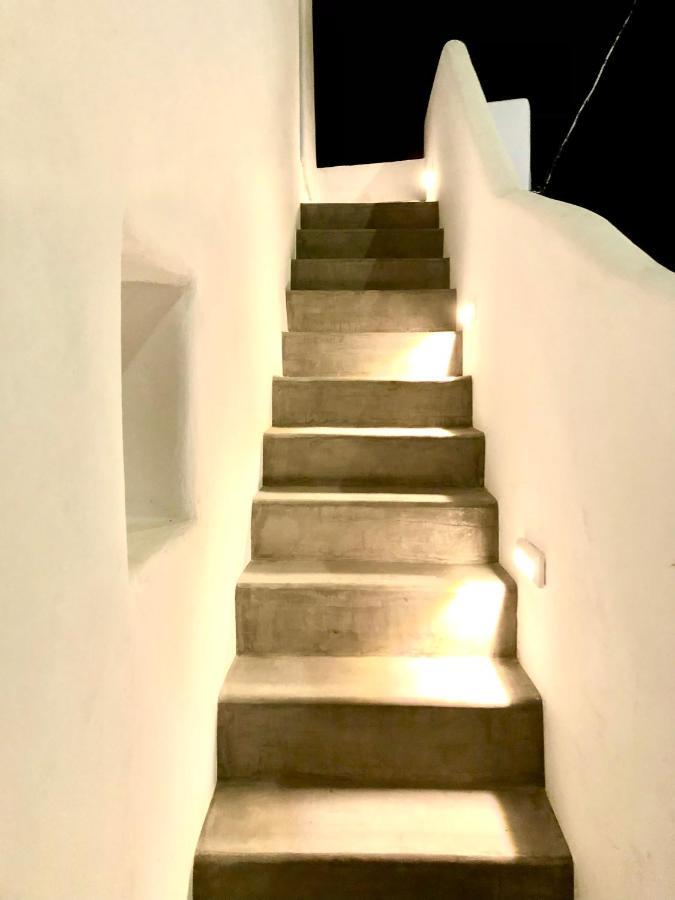 Oldtown Suites Fira Εξωτερικό φωτογραφία